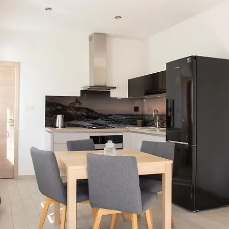 Apartment House By The Sea Vigo Zadar